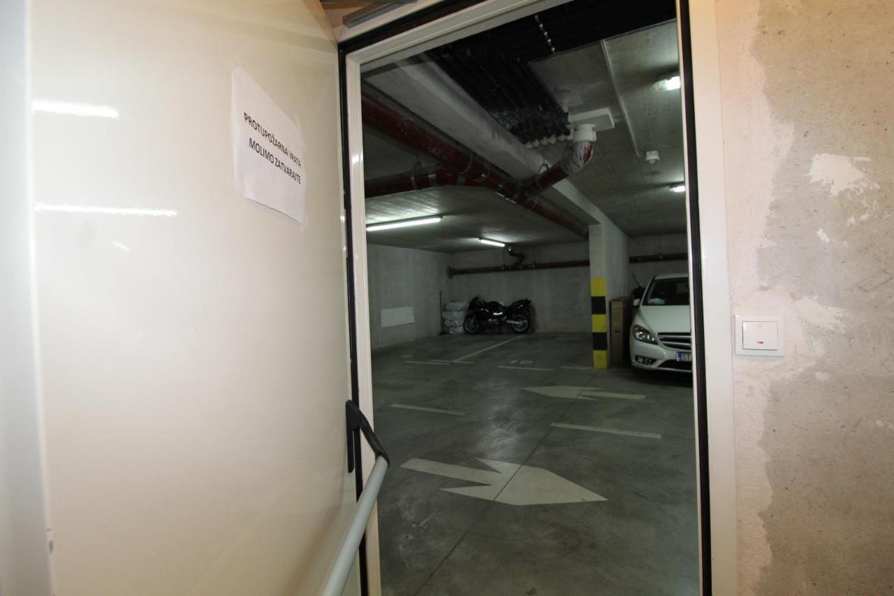 Macadamia Apartment With Garage Parking Split Ngoại thất bức ảnh