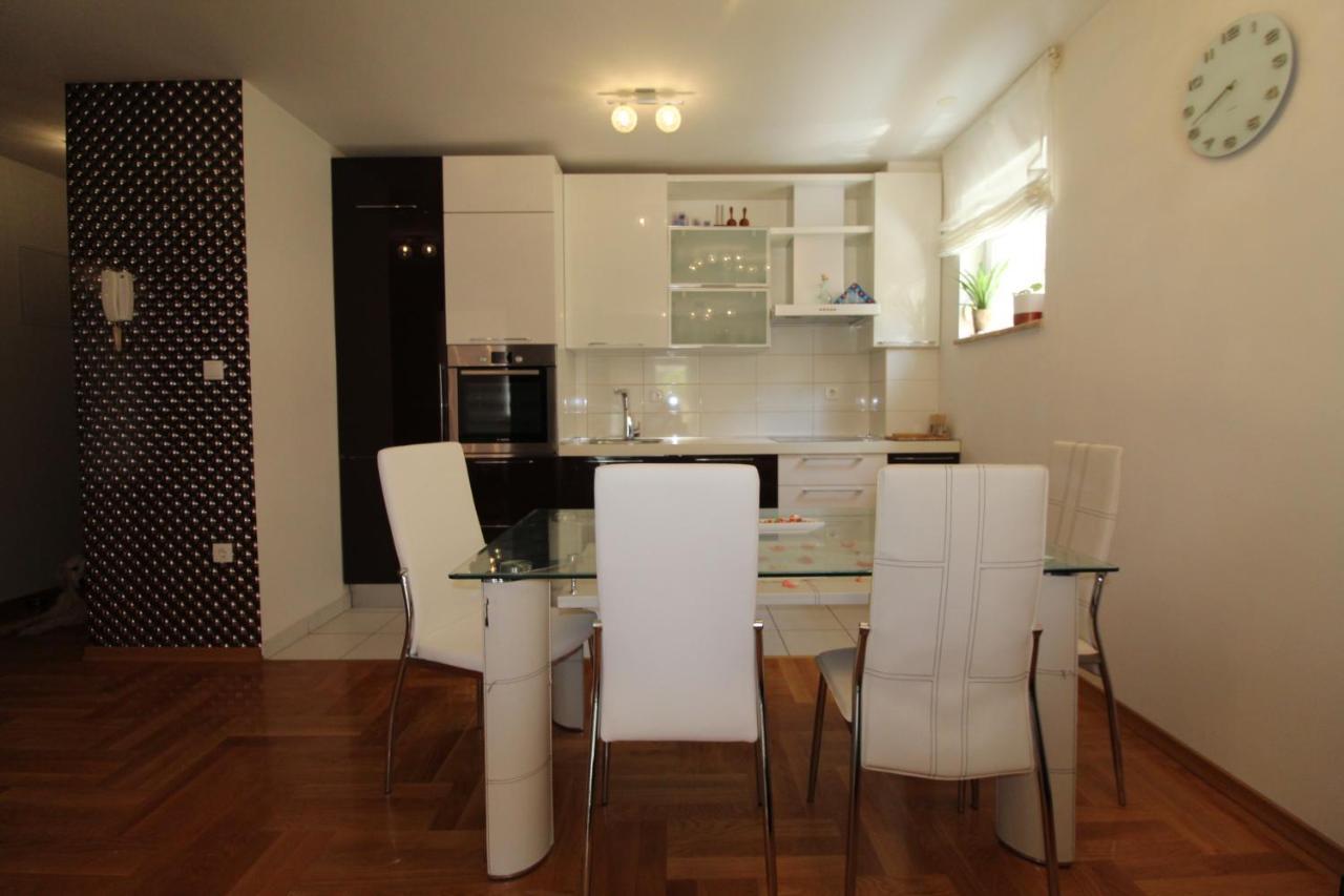 Macadamia Apartment With Garage Parking Split Ngoại thất bức ảnh